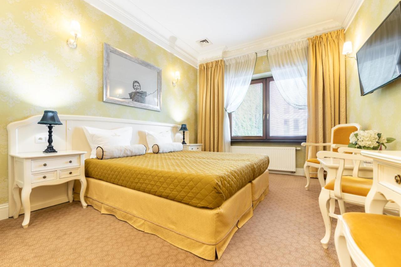 Sleepwalker Boutique Suites Wrocław Eksteriør billede